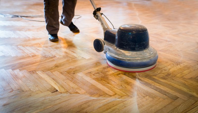 Hardwood Floor Polishing detail